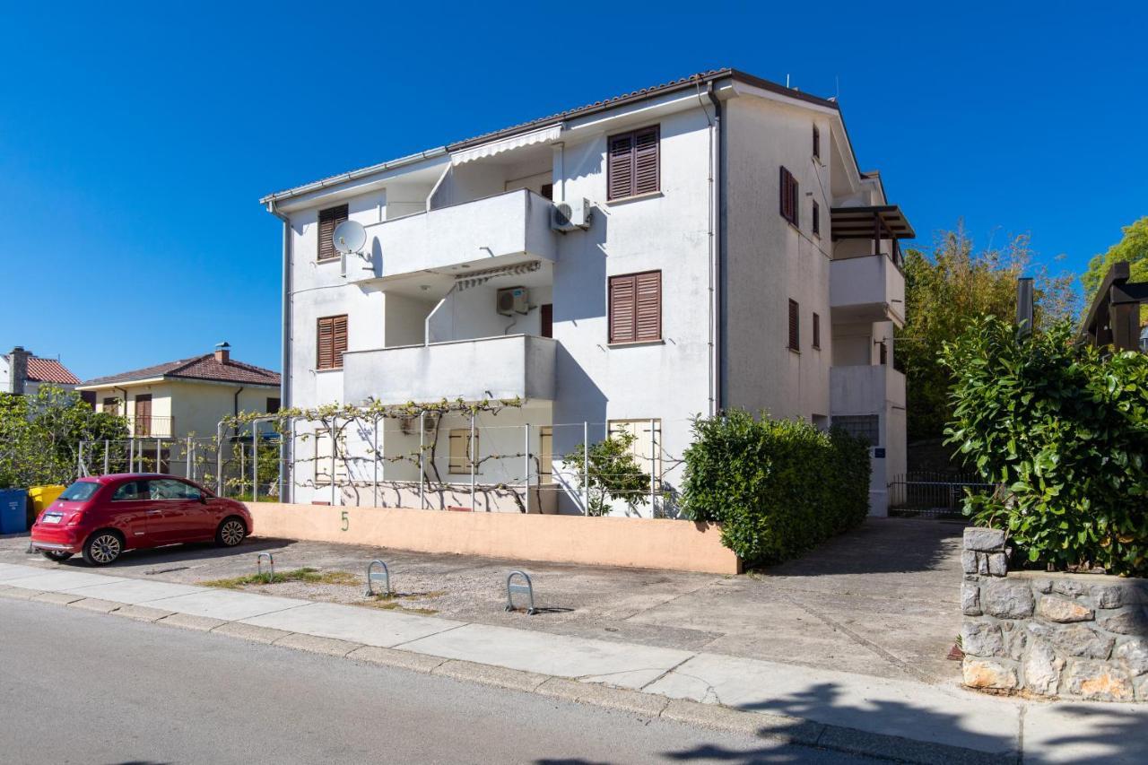 Apartment Bozena Krk Krk Town Zewnętrze zdjęcie