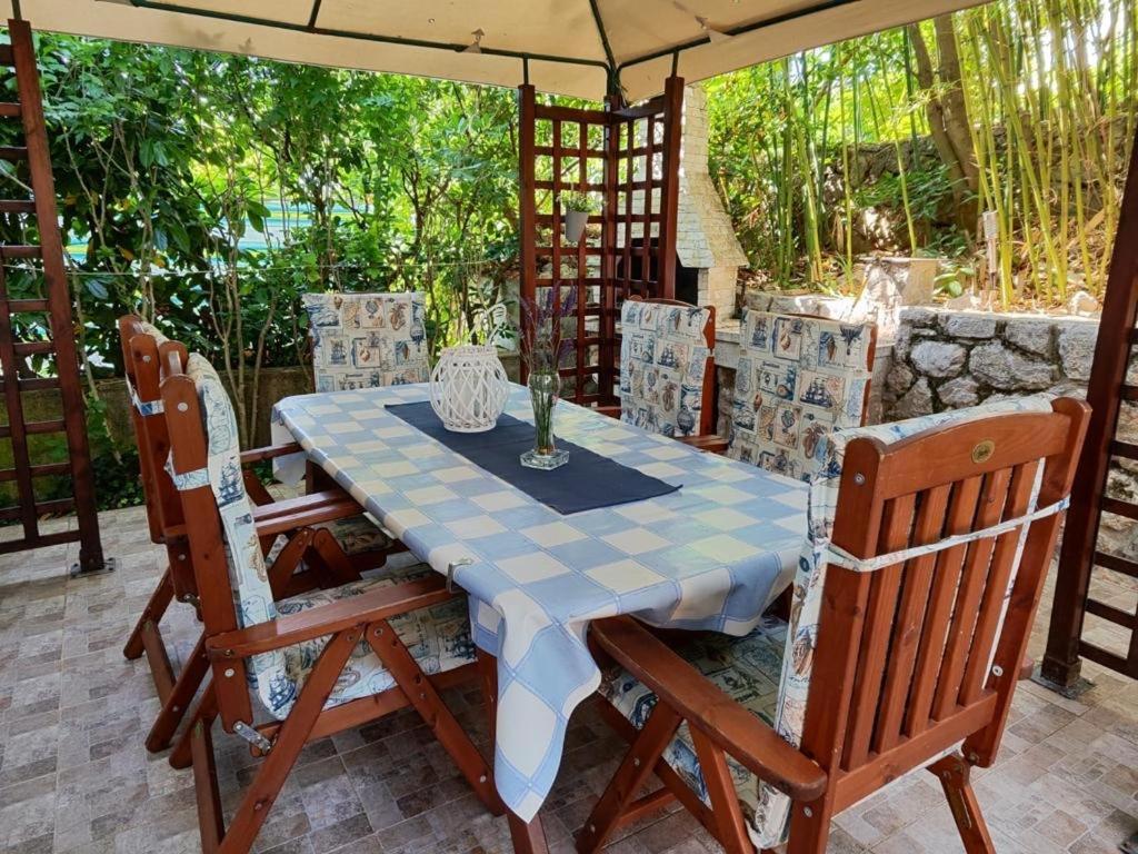 Apartment Bozena Krk Krk Town Zewnętrze zdjęcie